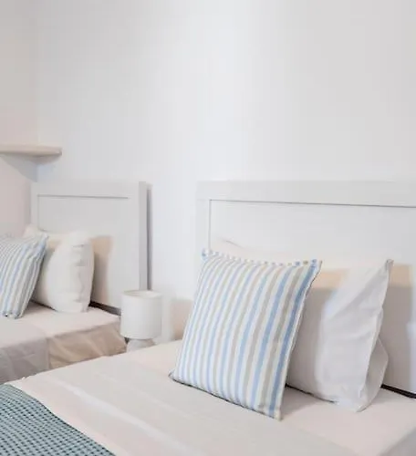 فيلة Olive Tree Maisonette *